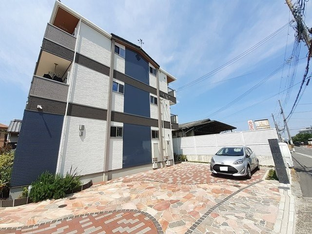 パティオベルの駐車場