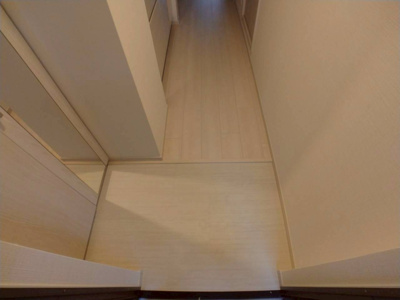 【玄関】 | クアトロ・ソレイユ