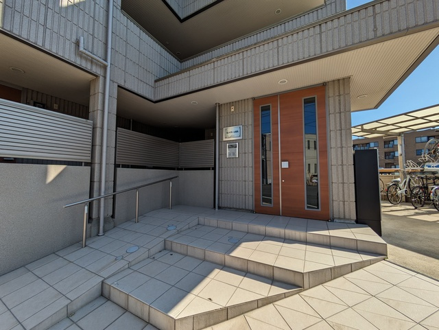 ロンボヌール稲毛のエントランス|★地震火事に強い旭化成ヘーベルメゾン★