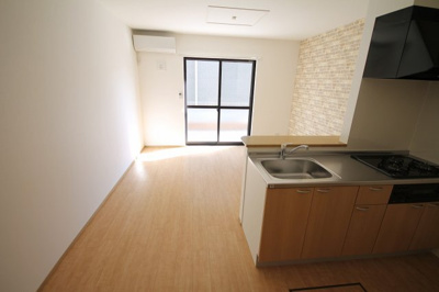 【展望】 | ＢＬＵＥ ＴＲＥＥ陽光台