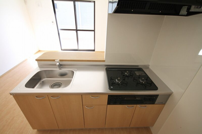 【キッチン】 | ＢＬＵＥ ＴＲＥＥ陽光台 | お料理しやすいキッチンです