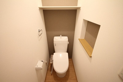 【トイレ】 | ＢＬＵＥ ＴＲＥＥ陽光台 | トイレも気になるポイント