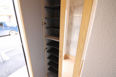 【収納】 | ＢＬＵＥ ＴＲＥＥ陽光台