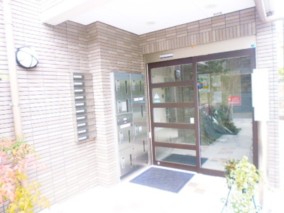 【エントランス】 | ラ・メゾン・フロフォンス