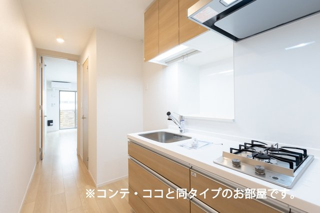 スペチアーレ　チンクエのキッチン