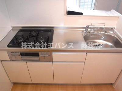 【キッチン】 | アマービレＢ | キッチンでお料理をお楽しみください