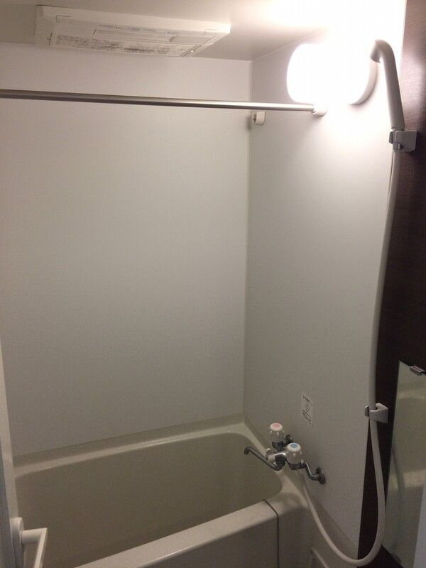 ヴァローレクオリタ清澄白河の浴室