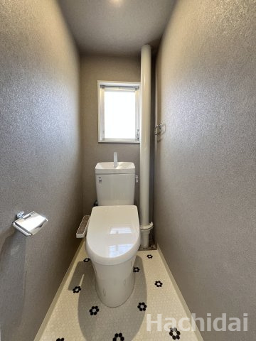 みどりマンションのトイレ|温水洗浄便座付き