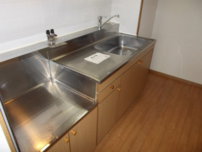 【キッチン】 | フィ－ルド夢運 | きれいなキッチンです