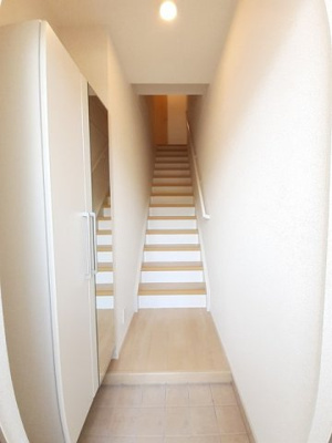 【玄関】 | フィールドビーチ加茂名 | きれいな玄関です