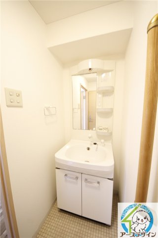 岸本マンションの洗面所