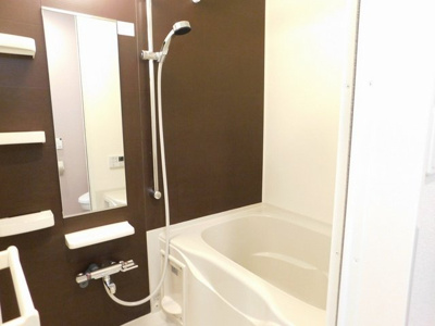 【浴室】 | アルファ・グランデ | コンパクトで使いやすいお風呂です