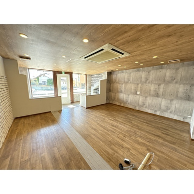 【居間・リビング】 | 林ハイツⅠ | ゆったり過ごせる居間です