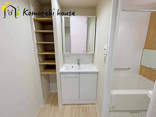 東建ニューハイツ北鴻巣の独立洗面台|使いやすい独立洗面台です