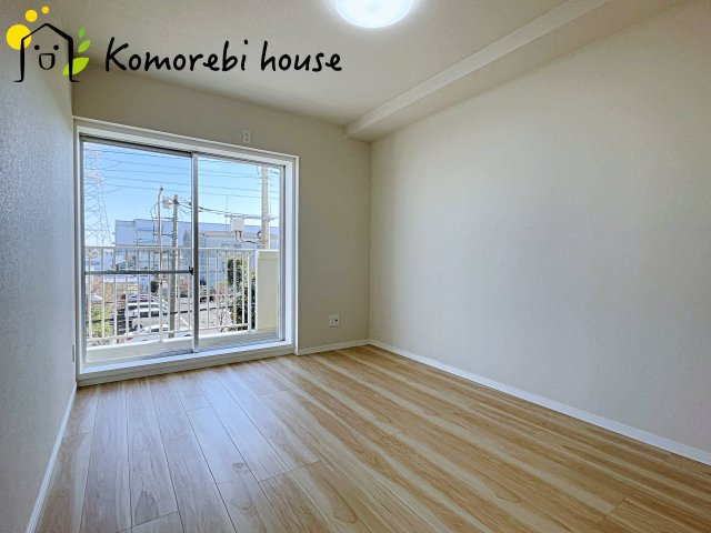 東建ニューハイツ北鴻巣の寝室|落ち着いた色調の寝室です