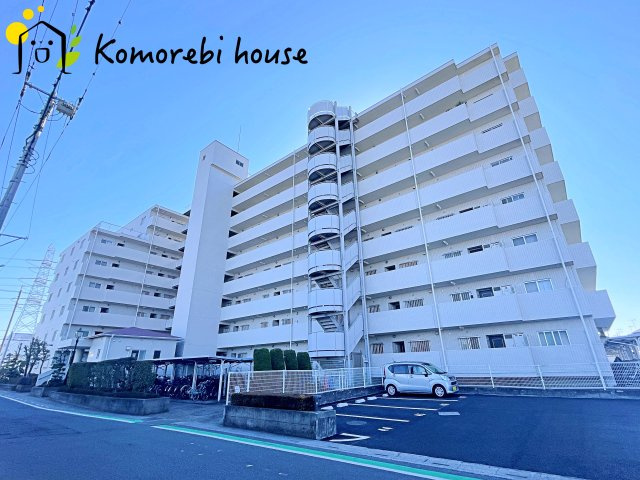 東建ニューハイツ北鴻巣の外観|おしゃれな外観です