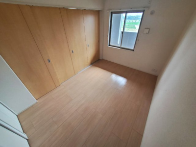 【洋室】 | ティエラフェリス | 使い勝手のいい洋室です