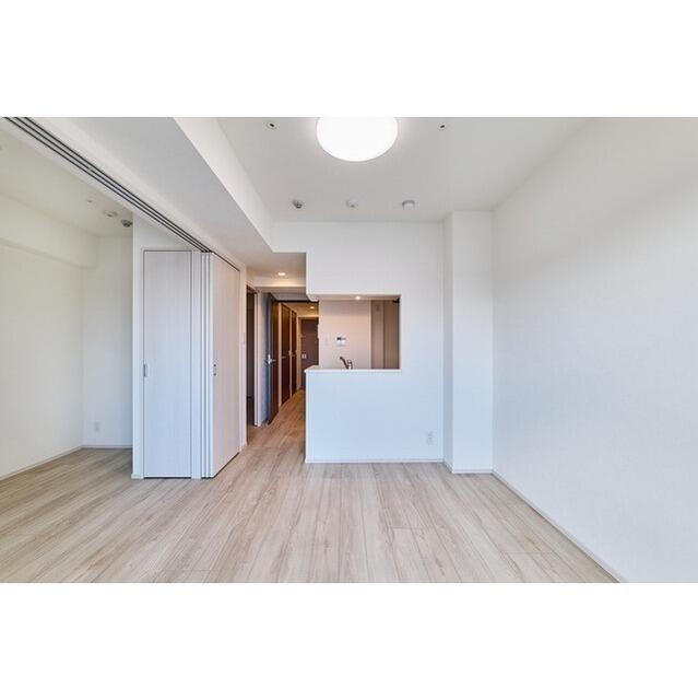 Augusta Residence 新小岩の居間・リビング