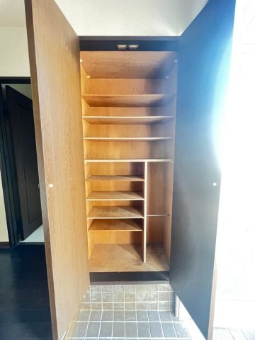 甲南ガーデニアの玄関