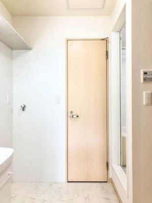 【洗面所】 | Ｒｏｓｅ Ｇａｒｄｅｎ Ｃ棟