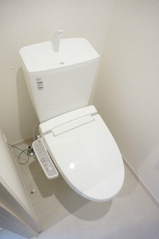 リブリ・グランハイム新検見川のトイレ|清潔感のあるトイレです