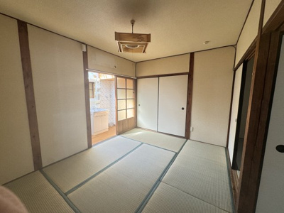 【和室】 | 明美町平屋 | 畳の上でゆっくりとくつろげる和室です