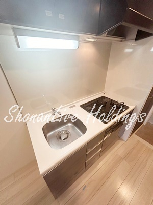 【キッチン】 | ライムグリーン | ガス3口システムキッチン♪※同物件別部屋