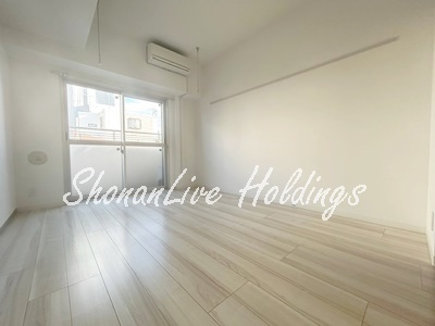 【寝室】 | ライムグリーン | 日当たり良好洋室♪※同物件別部屋