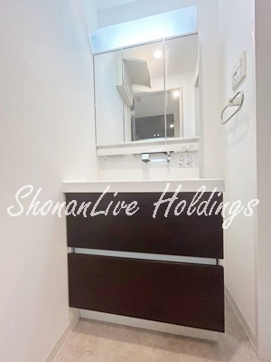 【洗面所】 | ライムグリーン | 三面鏡洗面台♪※同物件別部屋