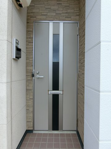 メゾンラフィネＡの玄関|イメージ103号室の写真