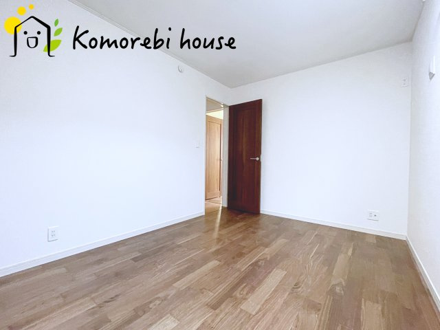 さいたま市大宮区櫛引町１丁目　新築一戸建て　グランドパティオ　02の洋室|スタンダードな洋室です