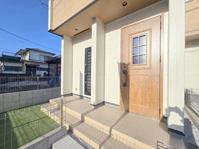 羽村市栄町１丁目　全1棟の庭