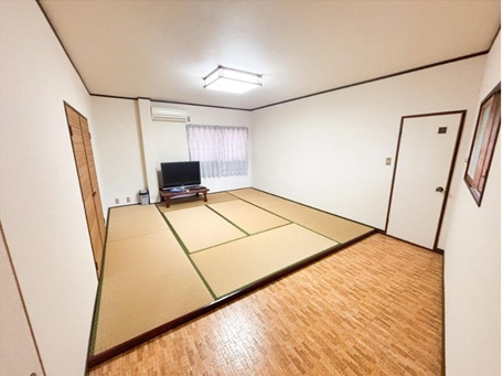  | 南あわじ市灘城方　オーシャンビューの中古住宅 | 室内画像