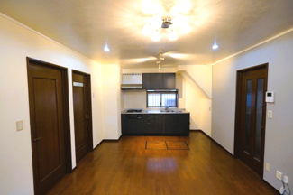 【居間・リビング】 | 町田市金井１丁目戸建