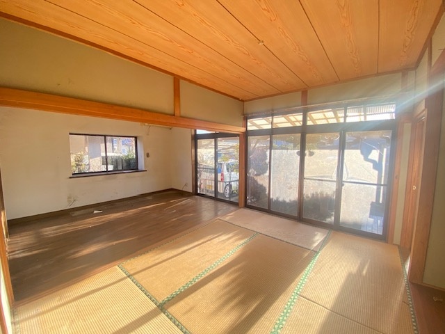 都城市志比田町の中古一戸建の和室