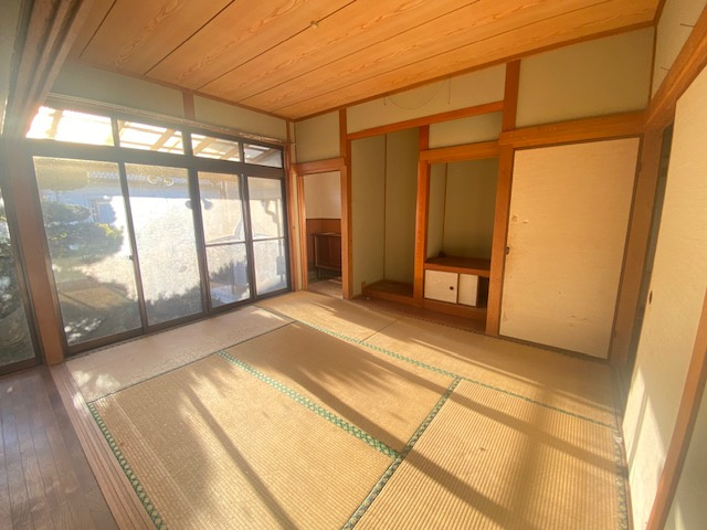 都城市志比田町の中古一戸建の和室