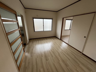 【洋室】 | コーポリバーサイド