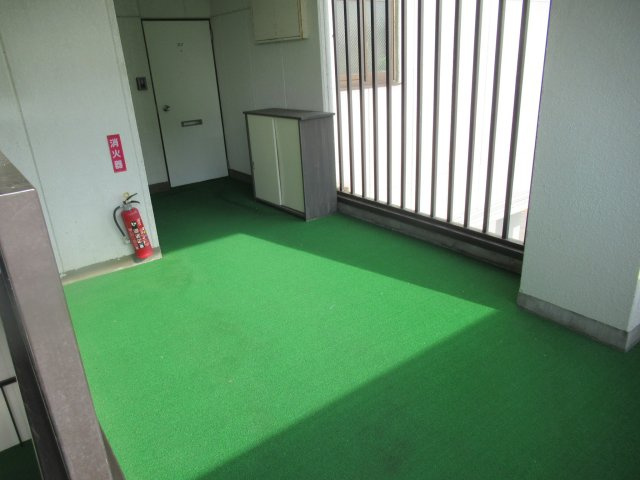 花笠マンションのエントランス