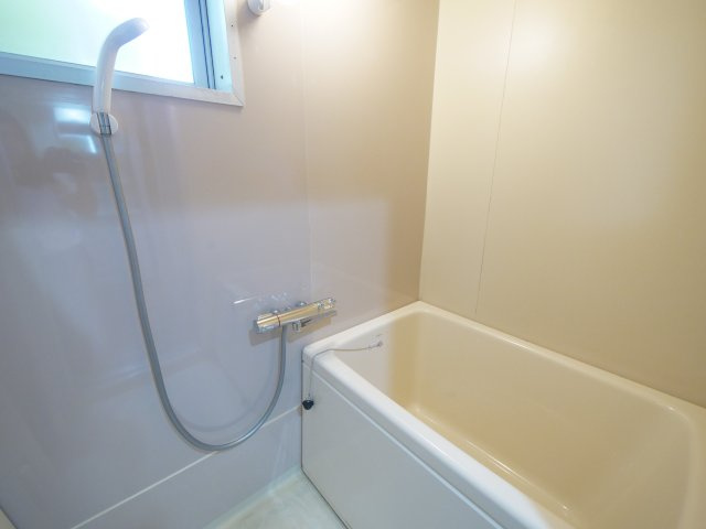 ガーデンハイツ南輝Ｂの浴室