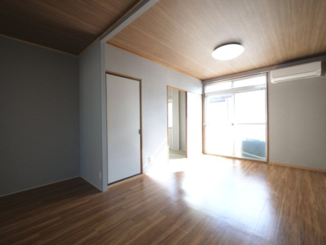 ガーデンハイツ南輝Ｂの洋室