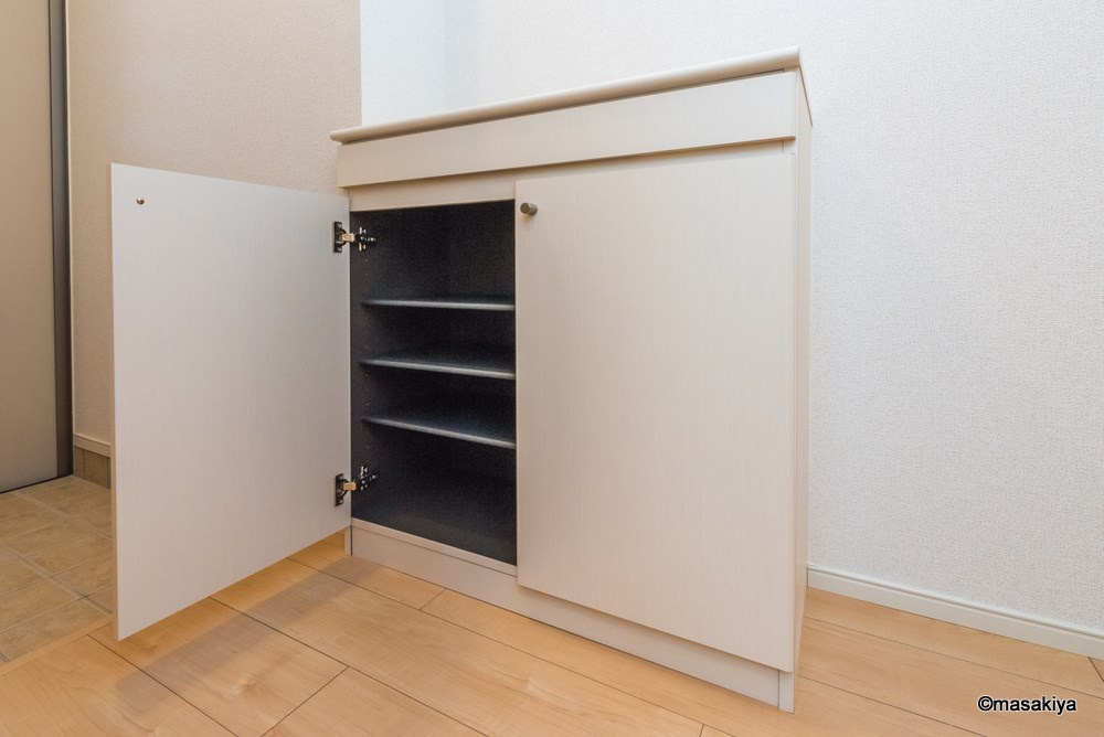 グランドハウス妻科の玄関|下駄箱