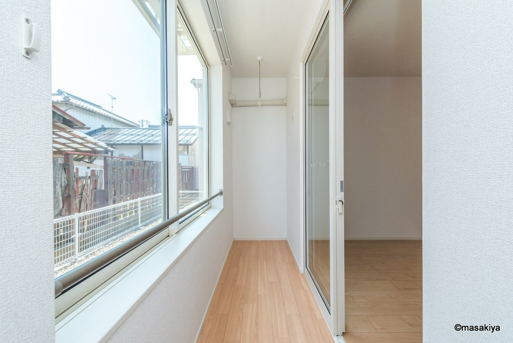 グランドハウス妻科のバルコニー|サンルーム