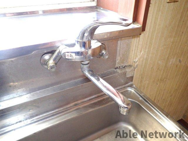 サンライズハイツ（若松中央）のキッチン|シングルレバー混合水栓