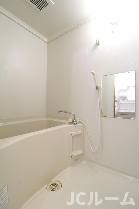 マイルド Cの浴室