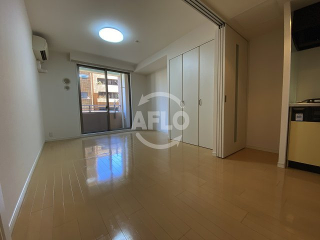 ポートヴィラ靭公園　西船場小学校の洋室|ポートヴィラ靭公園　洋室