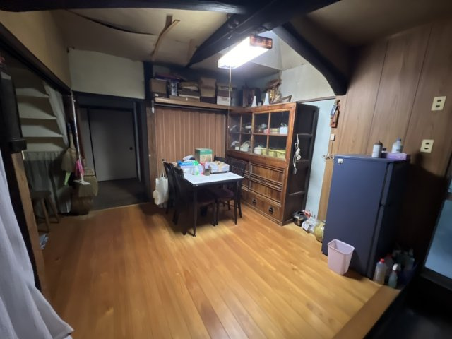 八代市鏡町下有佐424の内装