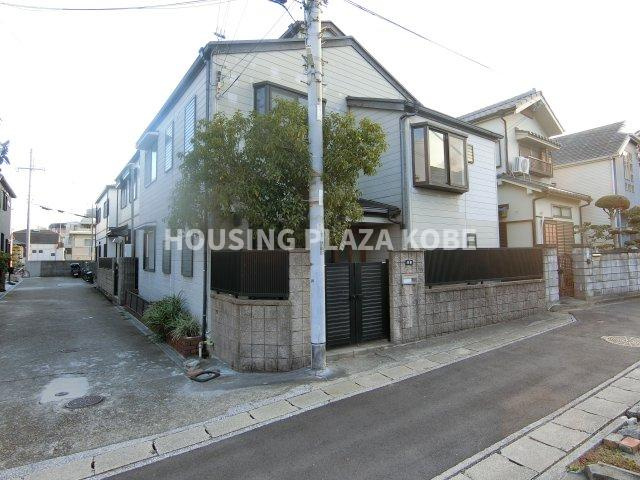 須磨本町１丁目貸家の外観