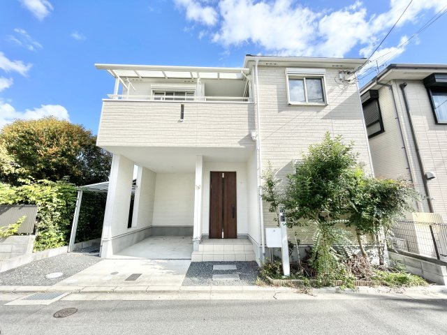 寝屋川市高柳4丁目　中古一戸建て