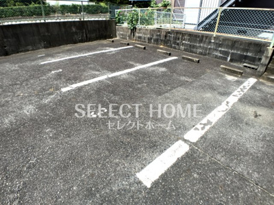【駐車場】 | グリーンハイツＢ | 駐車場があるので、車を買う予定の方も安心です