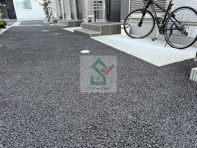 ワイズテラスのエントランス